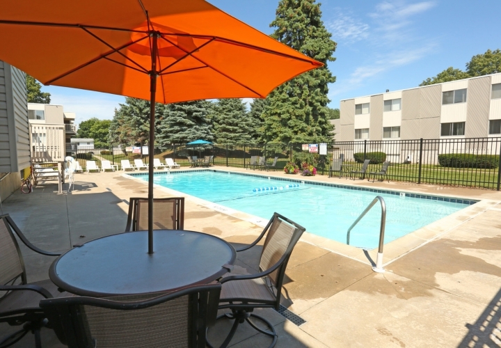 Apartments for Rent in Midland, MI Robin Oaks Apartments