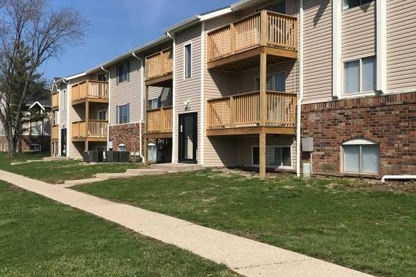 warren harbor apartments m2 property group llc